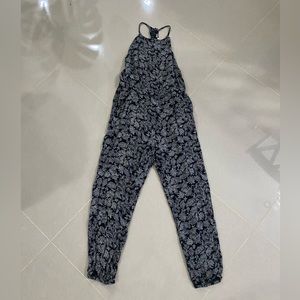 Roxy jump suit